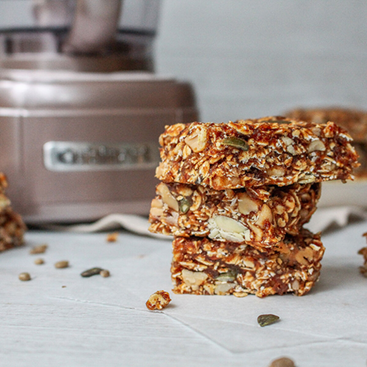 Roasted Nut Granola Bars-1
