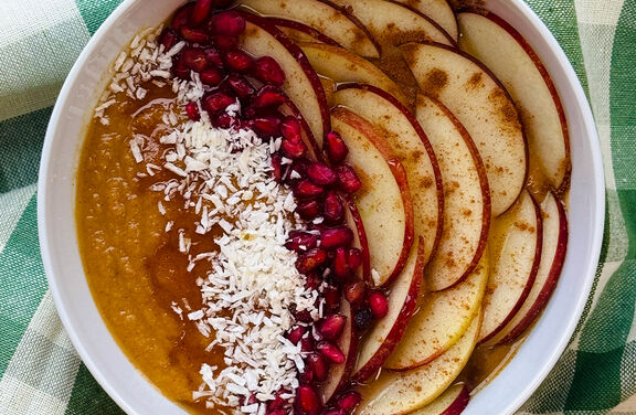 Pumpkin Apple Smoothie Bowl