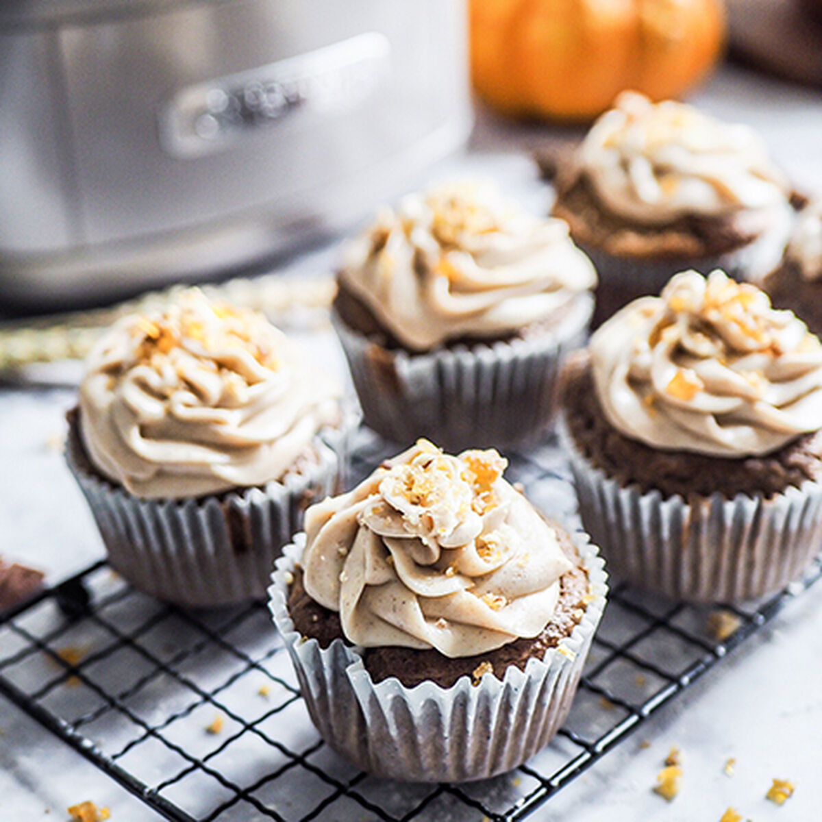 Pumpkin Spice Cupcakes-1