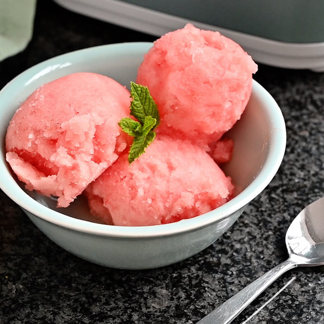 Watermelon sorbet cuisinart ice cream maker outlet