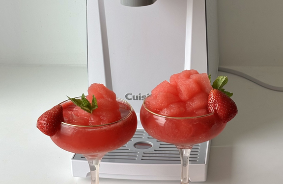 Frozen Strawberry Rita Buzz Ball