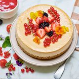 Baked Vanilla Cheesecake-1