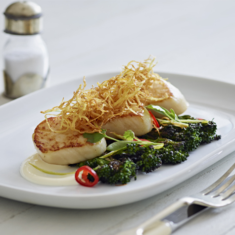 Seared Scallops with Crème Fraiché, Grilled Tender Stem Broccoli, Chilli and Fried Ginger