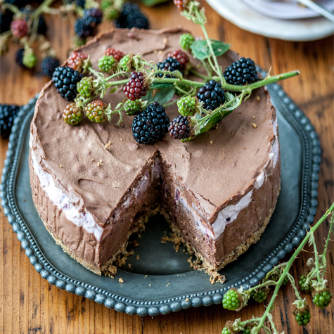Blackberry & Chocolate Cheesecake
